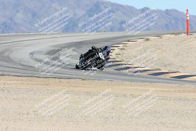 media/Oct-05-2025-CVMA (Sun) [[beeef4f201]]/Race 11-500-400(4)-350 Supersport/